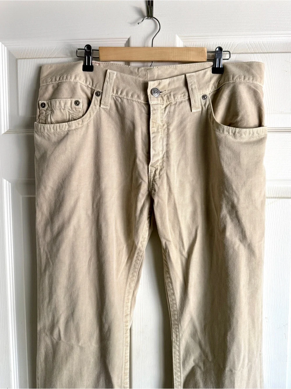 'True Religion' Tan Baggy Bobby Jeans size 34